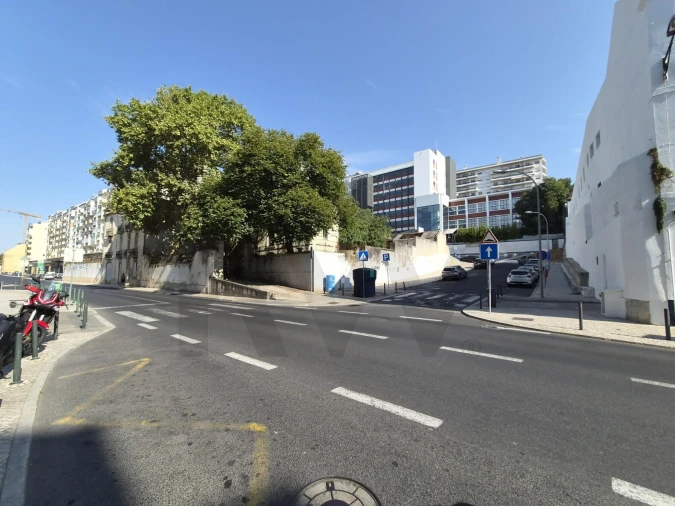 Apartamento T2 para Arrendamento em São Domingos de Benfica Foto 21