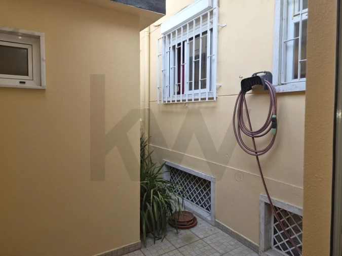 Apartamento T2 para Arrendamento em São Domingos de Benfica Foto 20