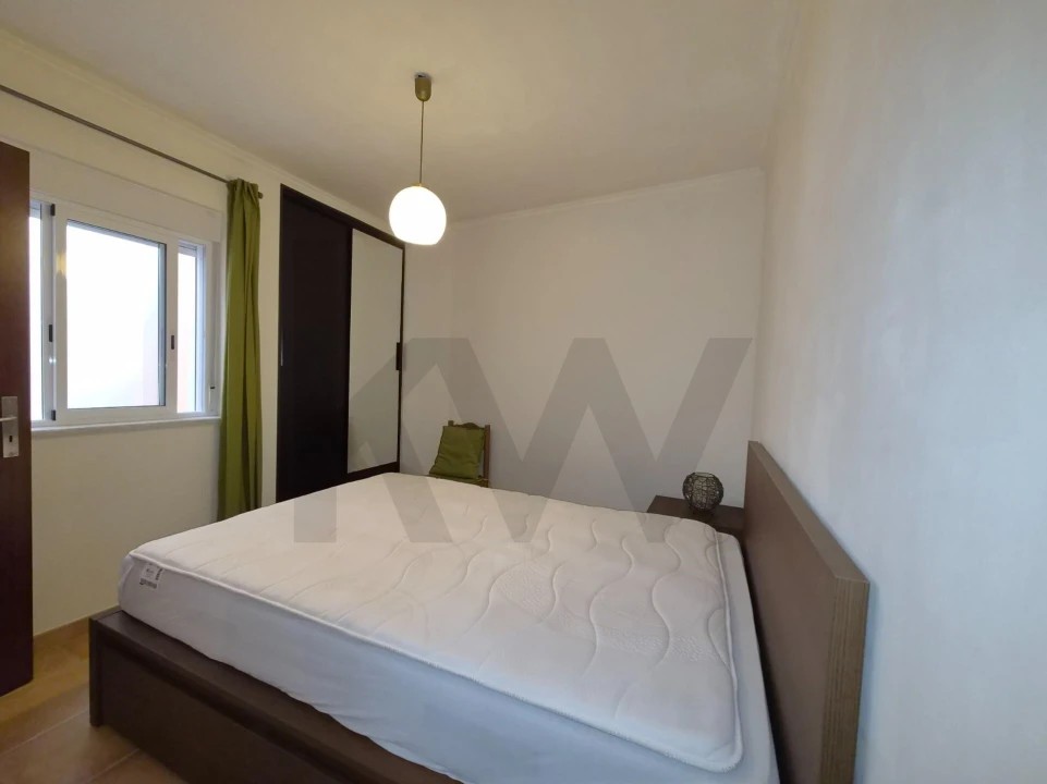 Apartamento T2 para Arrendamento em São Domingos de Benfica Foto 16