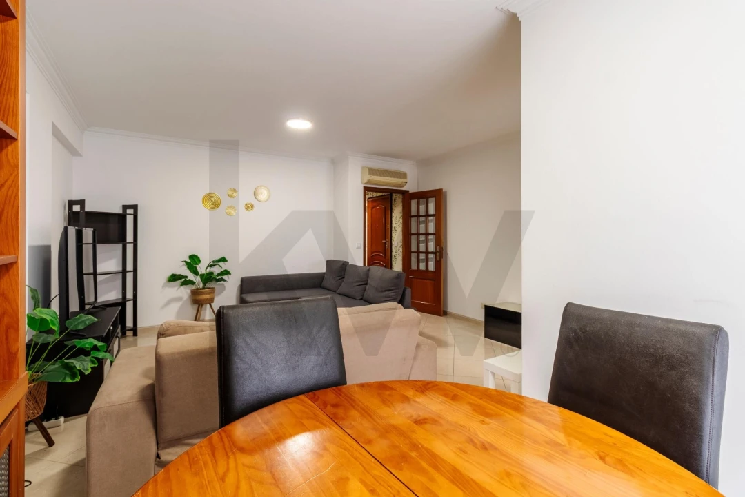 Apartamento T2 para Venda em Penha de França Foto 6