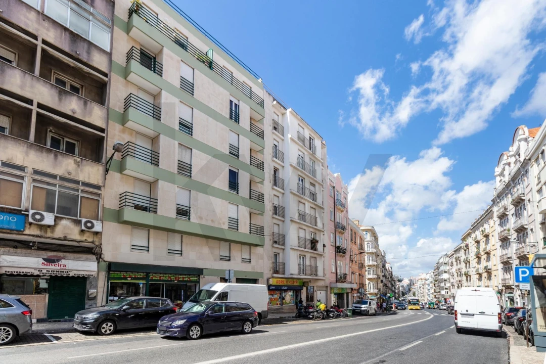 Apartamento T2 para Venda em Penha de França Foto 30