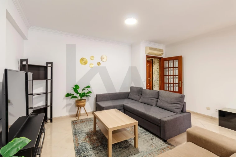 Apartamento T2 para Venda em Penha de França Foto 7