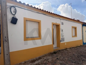 Moradia T2 para Venda em Torrão