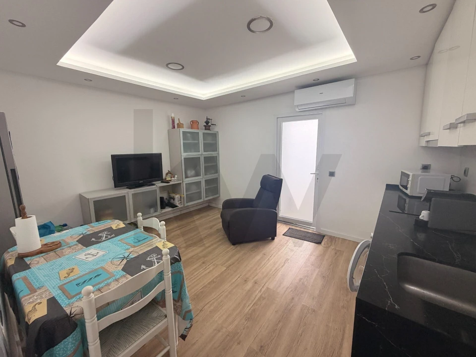 Moradia T2 para Venda em Torrão Foto 3