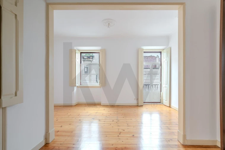Apartamento T2 para Venda em Campolide Foto 4