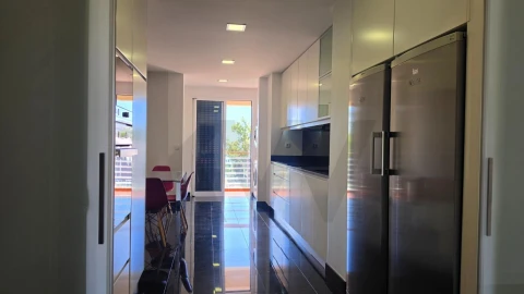 Apartamento T3 para Arrendamento em São Martinho