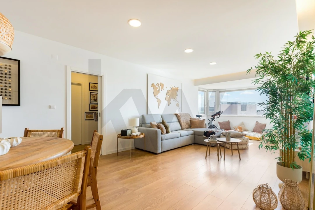 Apartamento T2 para Venda em Olivais Foto 4