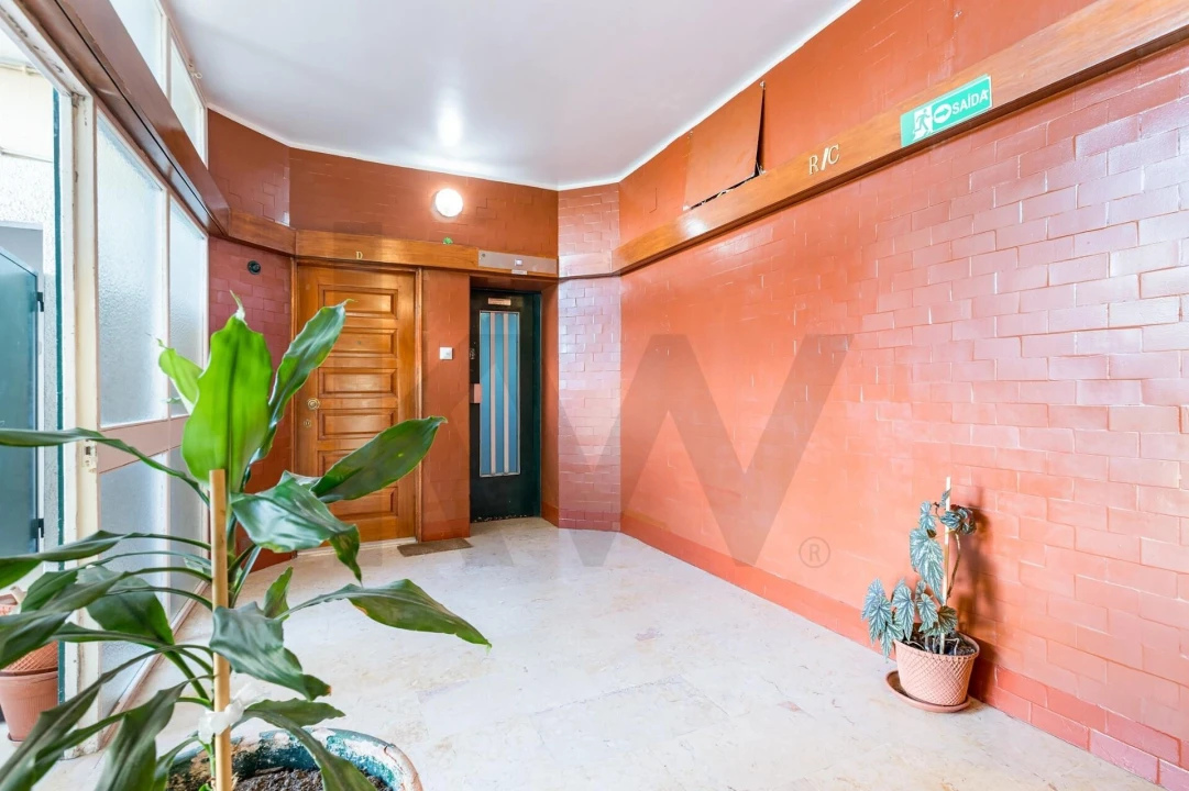 Apartamento T2 para Venda em Olivais Foto 20