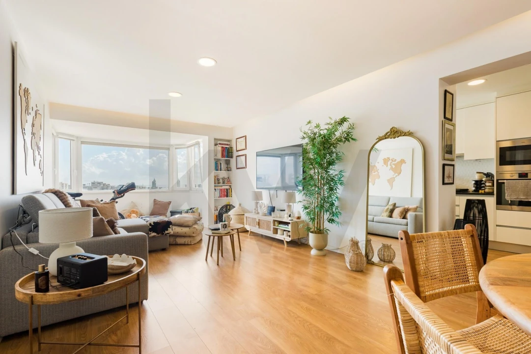 Apartamento T2 para Venda em Olivais Foto 1