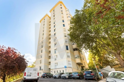 Apartamento T2 para Venda em Olivais