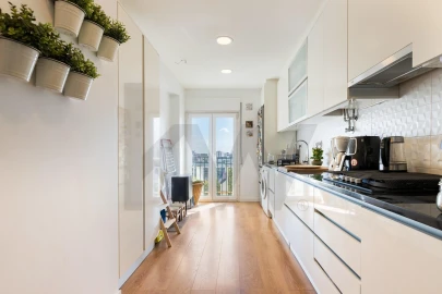 Apartamento T2 para Venda em Olivais