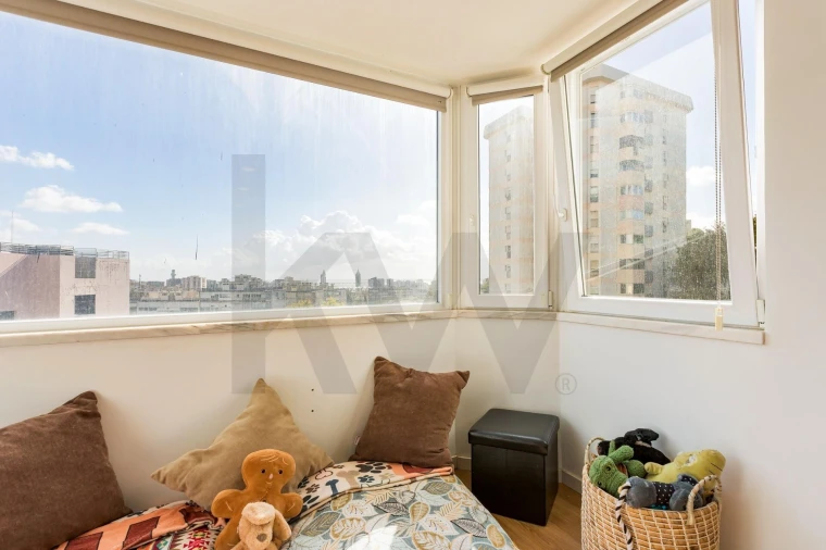 Apartamento T2 para Venda em Olivais Foto 5