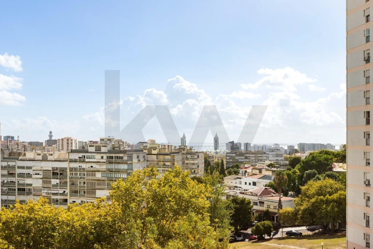 Apartamento T2 para Venda em Olivais Foto 6