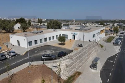 Apartamento T2 para Arrendamento em Corroios