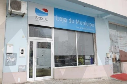 Apartamento T2 para Arrendamento em Corroios