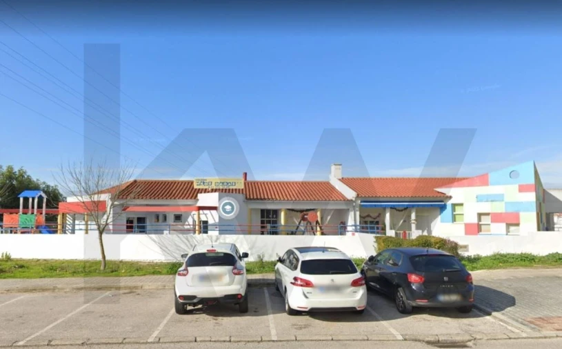 Apartamento T2 para Arrendamento em Corroios Foto 38