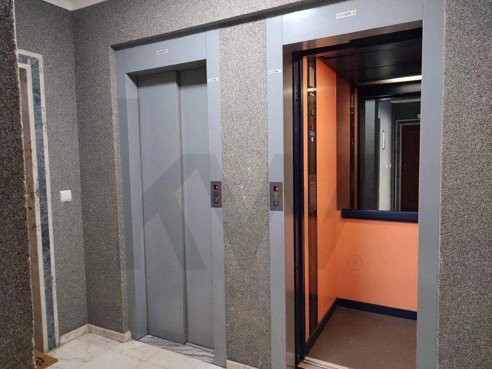 Apartamento T2 para Arrendamento em Corroios Foto 30