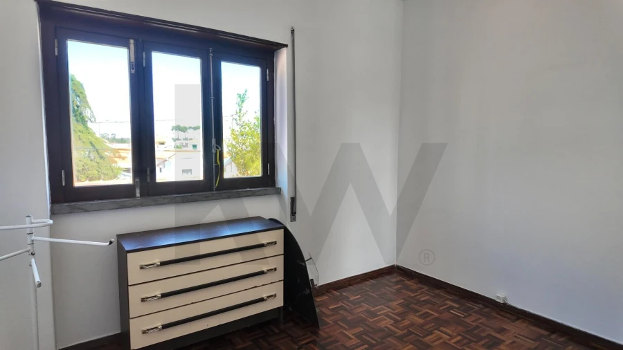 Moradia T4 para Arrendamento em Amora Foto 34