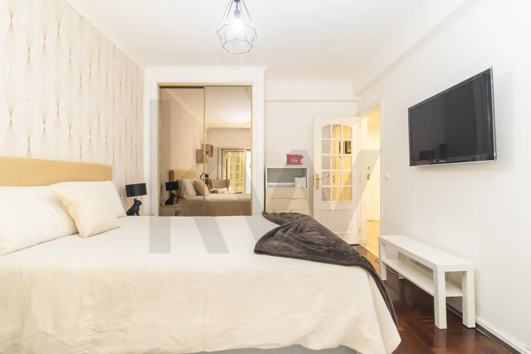 Apartamento T1 para Venda em Charneca de Caparica e Sobreda Foto 29