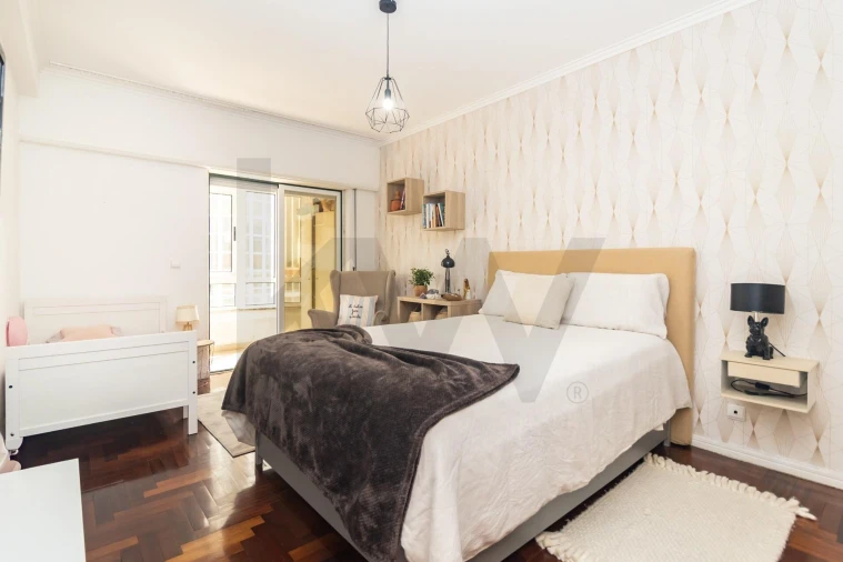 Apartamento T1 para Venda em Charneca de Caparica e Sobreda Foto 24