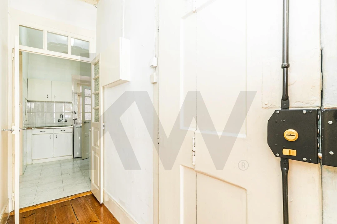 Apartamento T2 para Venda em Misericórdia Foto 13
