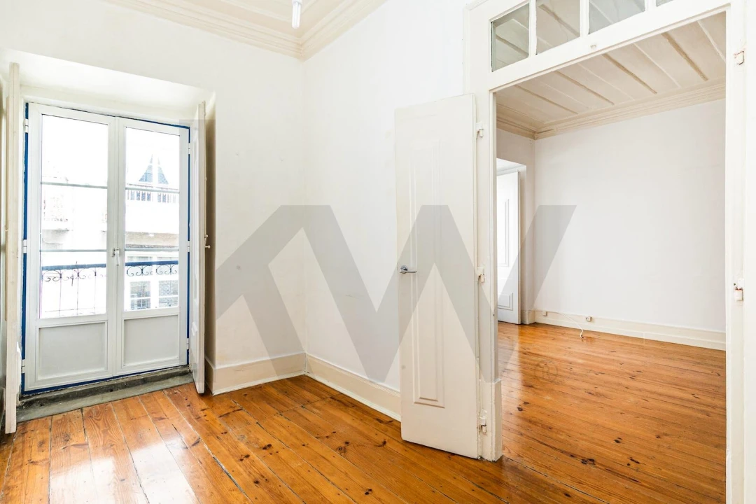 Apartamento T2 para Venda em Misericórdia Foto 7