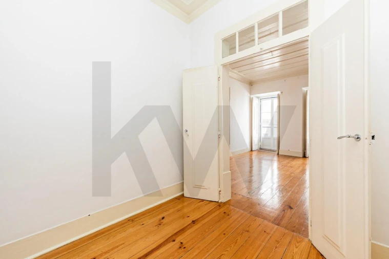 Apartamento T2 para Venda em Misericórdia Foto 9