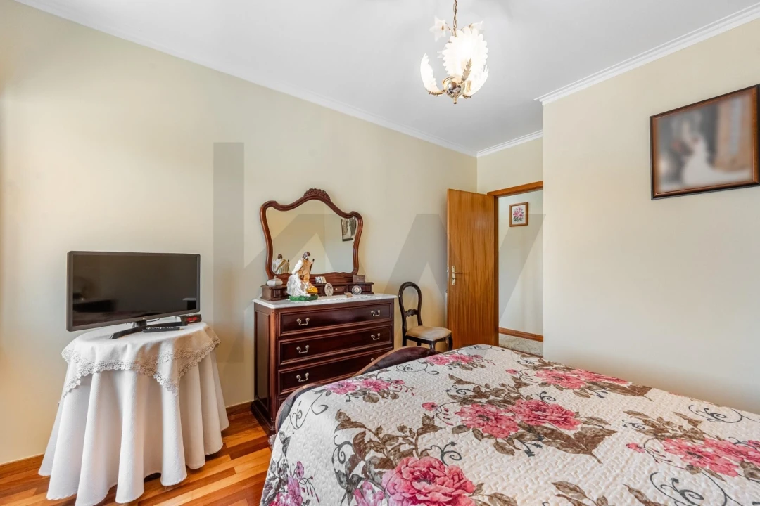 Apartamento T2 para Venda em Labruge Foto 23
