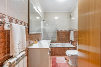 Apartamento T2 para Venda em Labruge