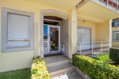 Apartamento T2 para Venda em Labruge