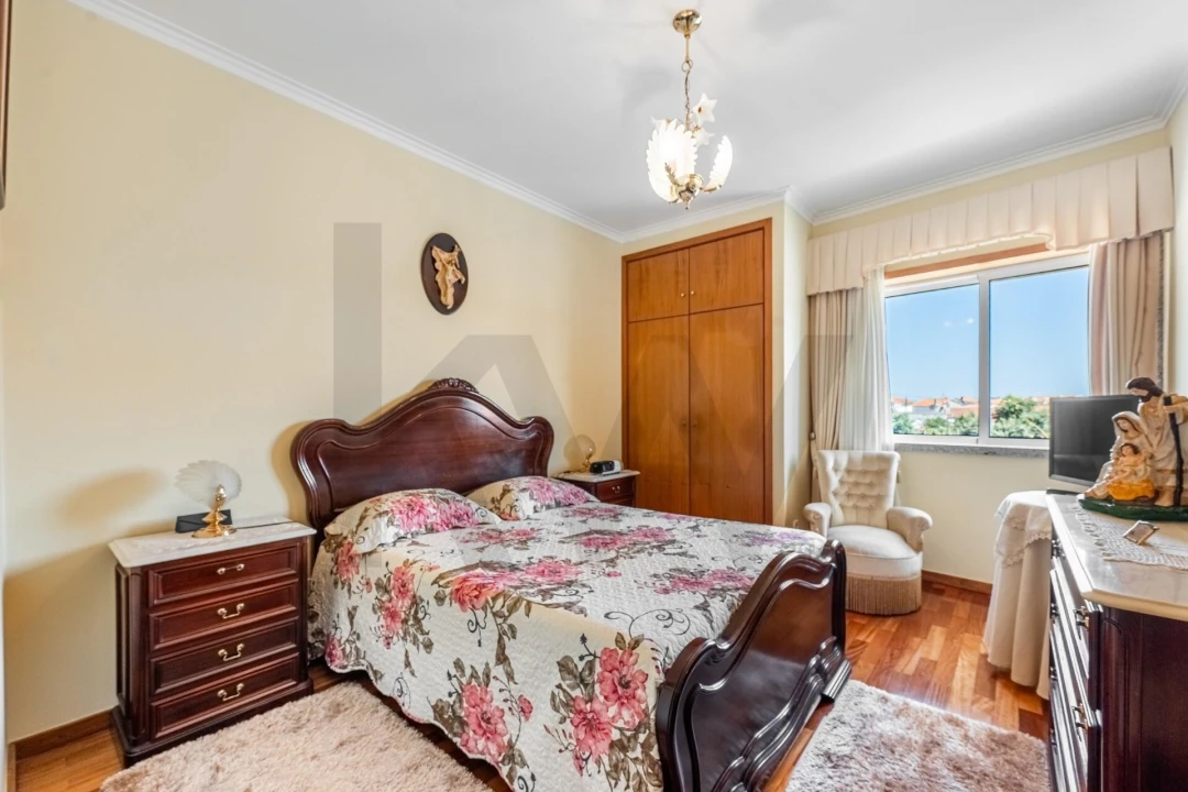 Apartamento T2 para Venda em Labruge Foto 22