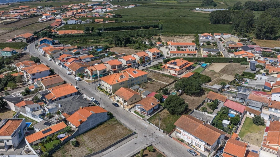 Apartamento T2 para Venda em Labruge Foto 31