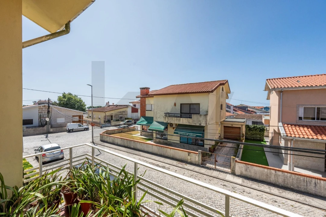 Apartamento T2 para Venda em Labruge Foto 15
