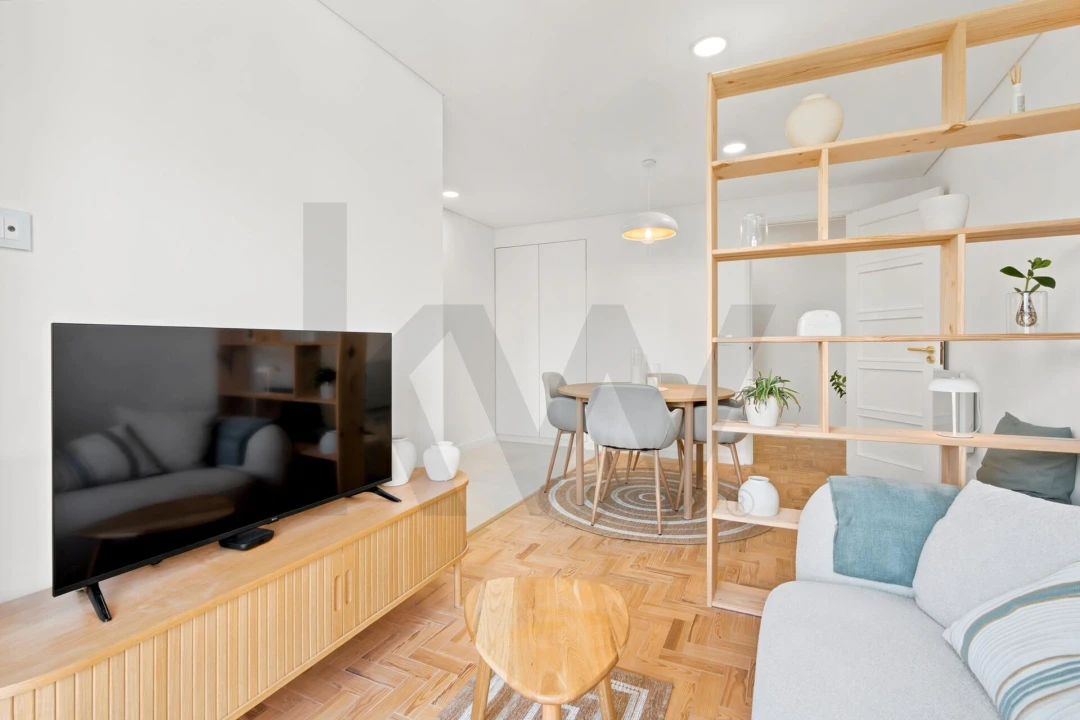 Apartamento T2 para Venda em São Domingos de Benfica Foto 5