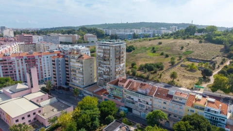 Apartamento T2 para Venda em São Domingos de Benfica