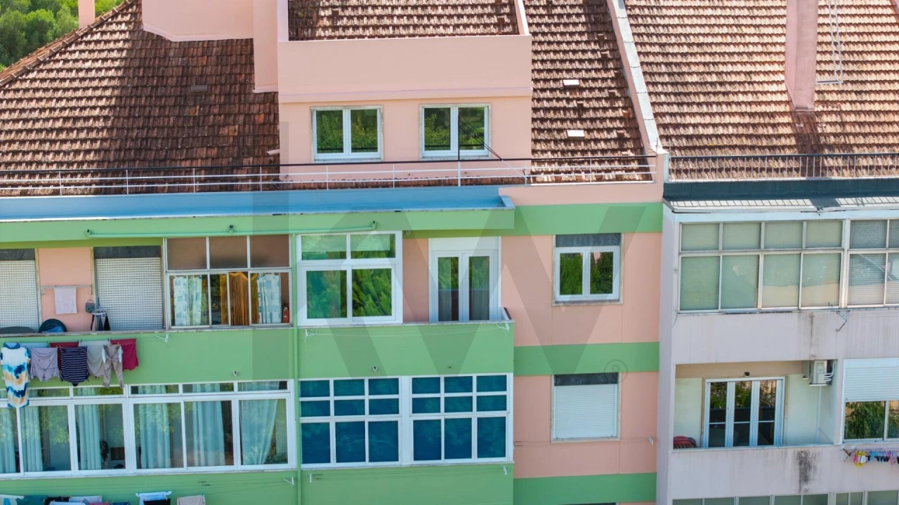 Apartamento T2 para Venda em São Domingos de Benfica Foto 37