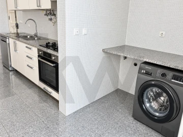 Apartamento T2 para Arrendamento em Estrela