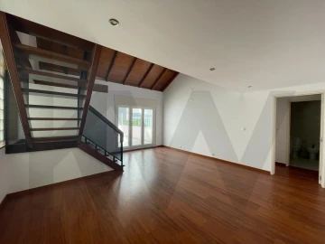Apartamento T2 para Arrendamento em Estrela