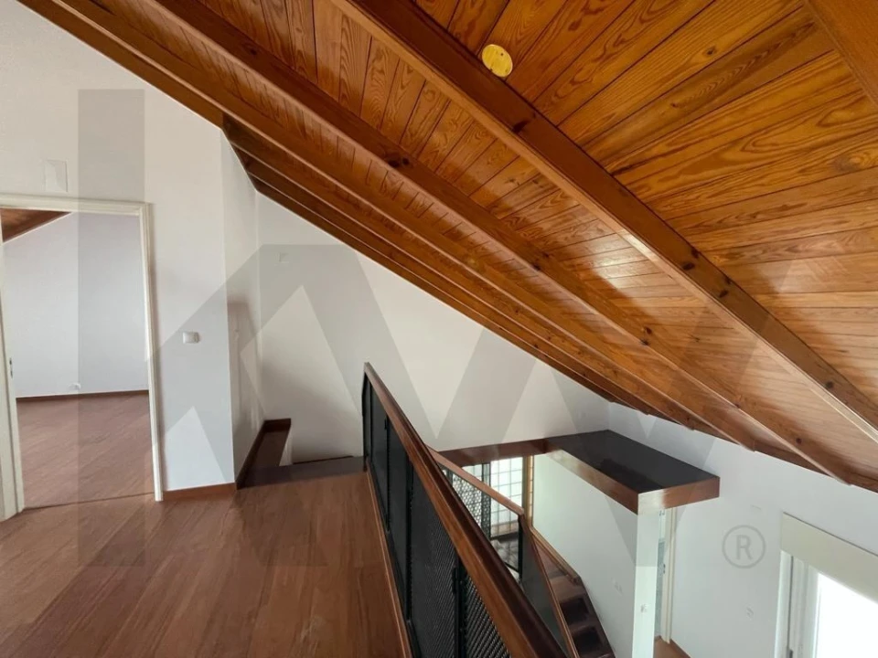 Apartamento T2 para Arrendamento em Estrela Foto 21