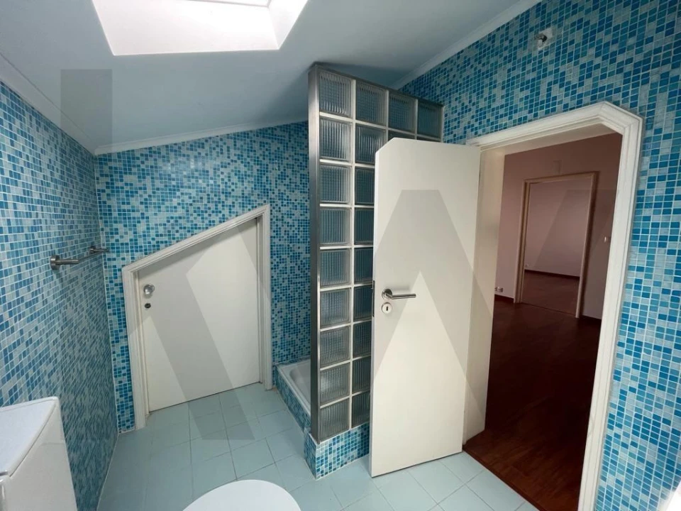 Apartamento T2 para Arrendamento em Estrela Foto 20