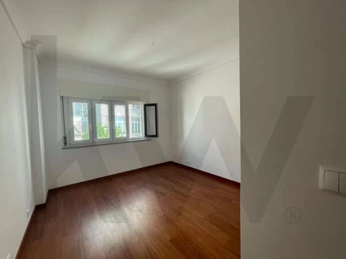 Apartamento T2 para Arrendamento em Estrela Foto 10