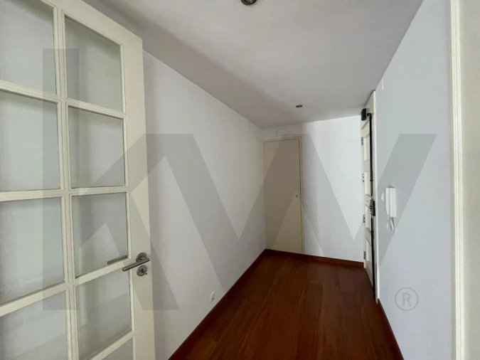 Apartamento T2 para Arrendamento em Estrela Foto 3