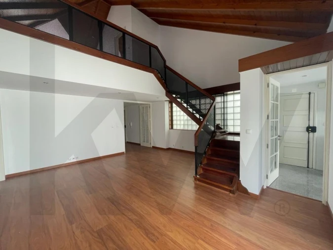 Apartamento T2 para Arrendamento em Estrela Foto 2