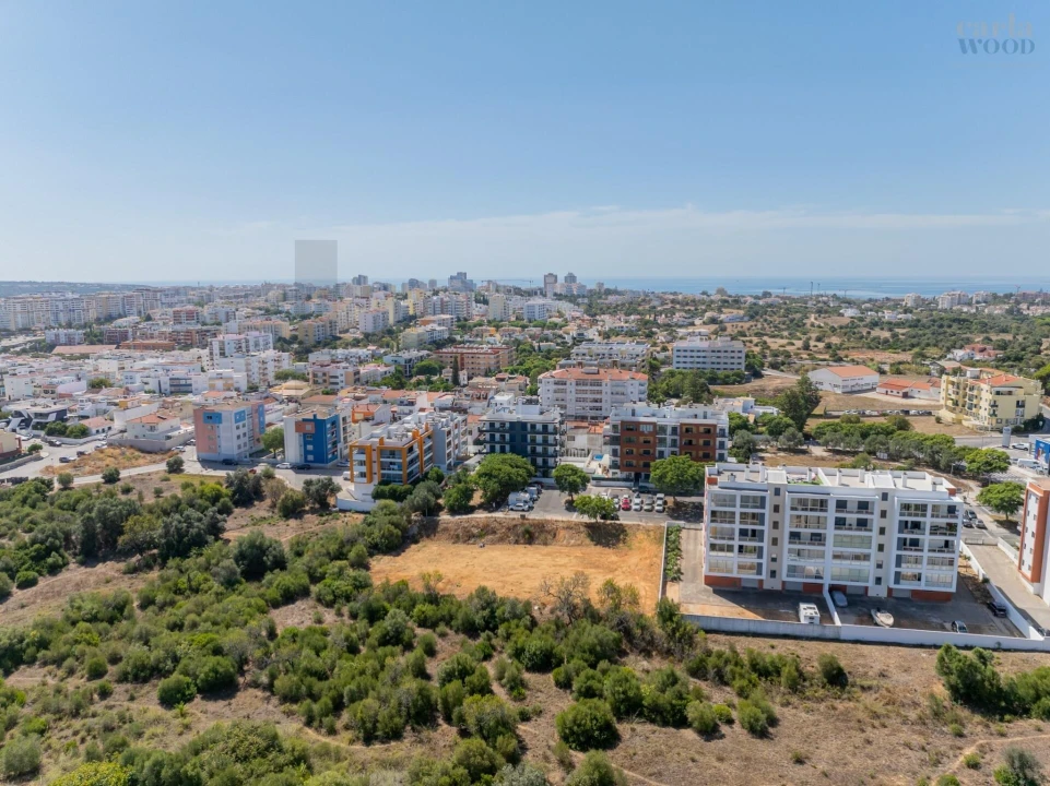 Apartamento T2 para Venda em Portimão Foto 65