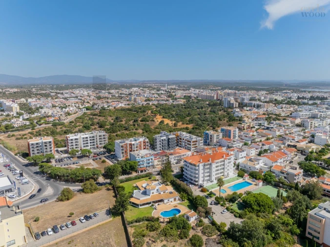 Apartamento T2 para Venda em Portimão Foto 68