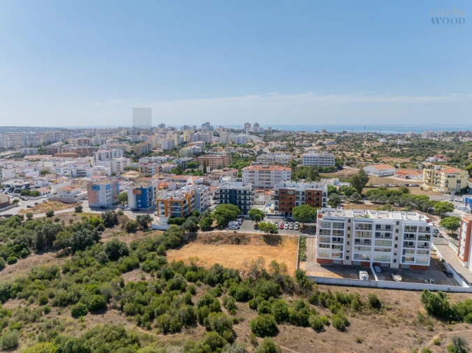 Apartamento T2 para Venda em Portimão Foto 65
