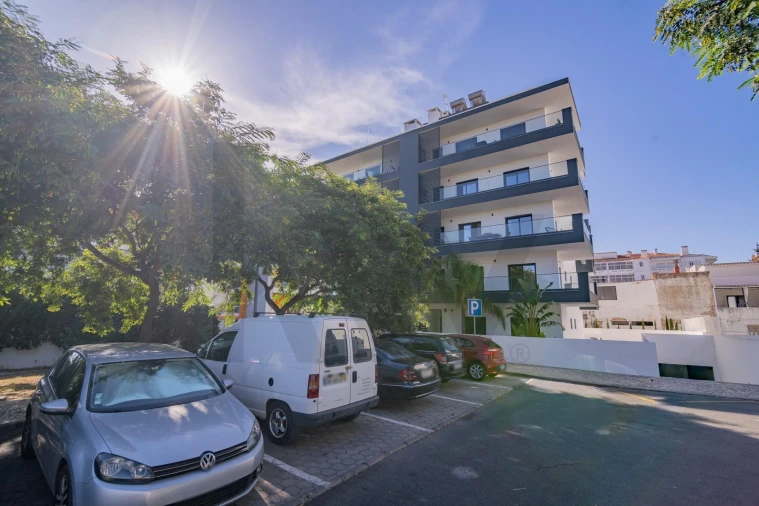 Apartamento T2 para Venda em Portimão Foto 64