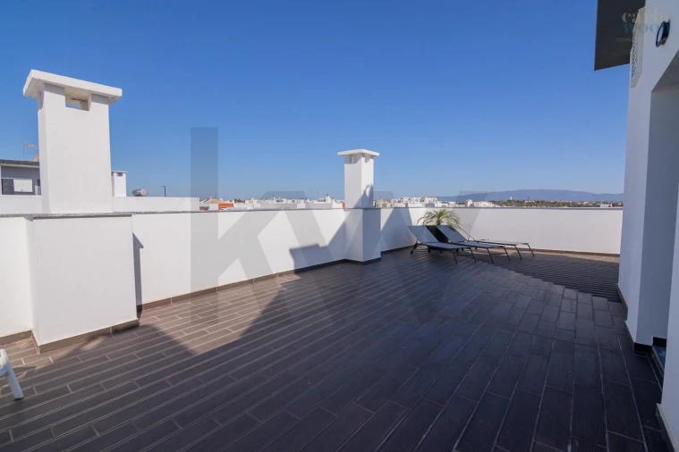 Apartamento T2 para Venda em Portimão Foto 45