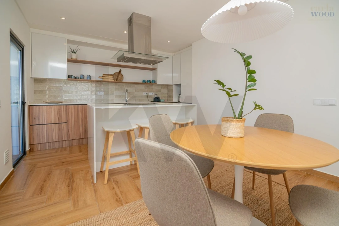 Apartamento T2 para Venda em Portimão Foto 21