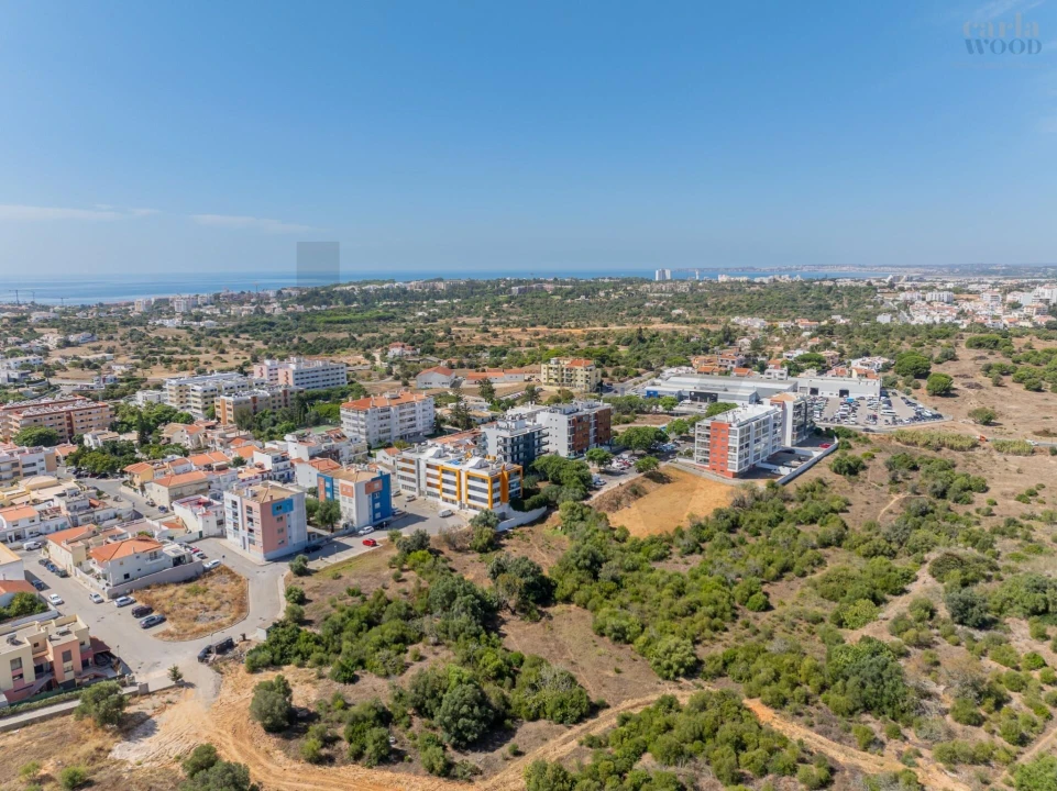 Apartamento T2 para Venda em Portimão Foto 69